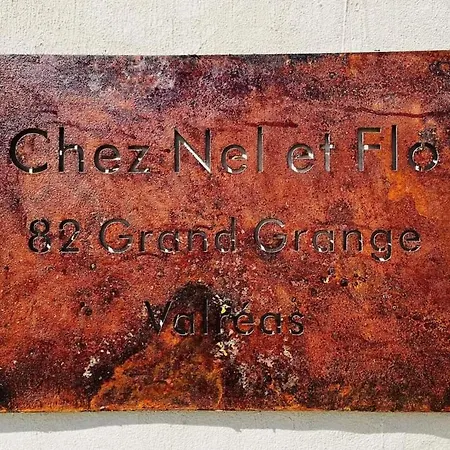 De Charme Chez Nel Et Flo * Valréas